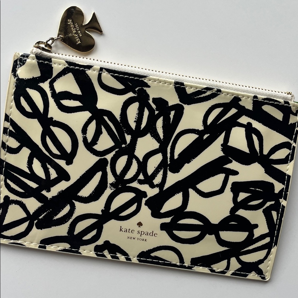 Kate Spade Pouch
